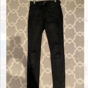 Black Skinny Jeans